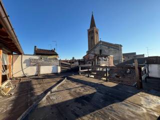 Casa indipendente in vendita a piacenza via chiapponi