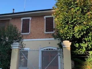 Appartamento in vendita a bologna via delle tofane, 17