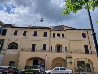 Appartamento in vendita a poggio mirteto piazza martiri della libertà, 1