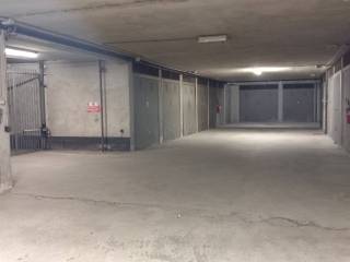 Garage in vendita a carmagnola via luigi lionne, 7