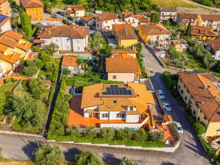 Villa in vendita a vaiano via della quercia