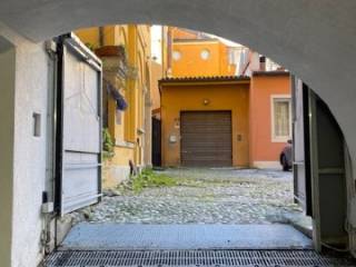 Posto auto in affitto a bologna strada maggiore, 79