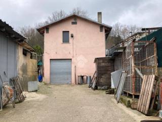 Terreno agricolo in vendita a gualdo tadino via cerqueto