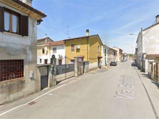 Casa indipendente all'asta a robecco d'oglio via garibaldi, 25