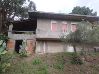 Villa in vendita a messina via nazionale gesso