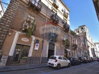 Negozio in vendita a catania via euplio reina, 5