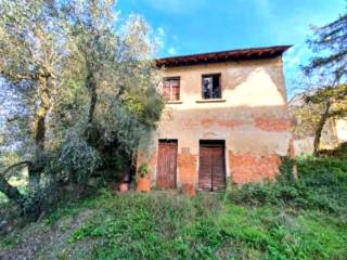 Rustico in vendita a castelfiorentino via bacci