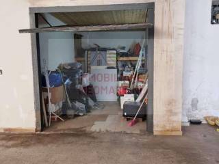 Garage in vendita a siracusa via francesco mortellaro