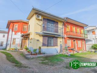 Casa indipendente in vendita a zinasco via s. pollini