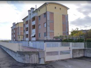 Garage in vendita a parma stradello alberto manzi