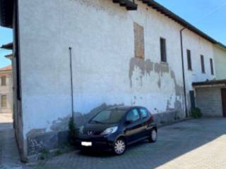 Appartamento all'asta a borghetto lodigiano via don primo mazzolari