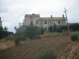 Casale in in vendita da privato a sant'eusanio del sangro frazione cotti, 240