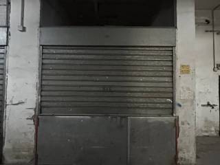 Garage in vendita a napoli via dell'epomeo, 334