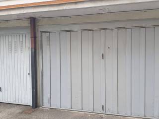 Garage in vendita a cantù via risorgimento, 7