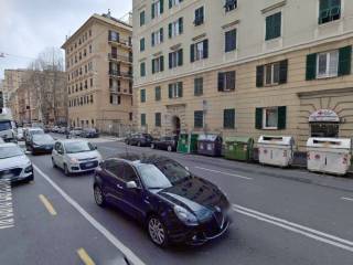 Magazzino in affitto a genova via carlo barabino