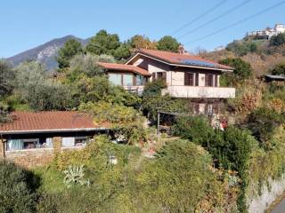 Villa in vendita a massa via dei colli