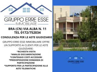 Villa all'asta ad alba corso europa, 124/1