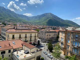 Ufficio in vendita a cava de' tirreni corso umberto i