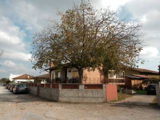 Villa in in vendita da privato a udine via del cotonificio, 210