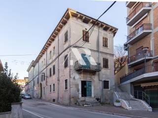 Casa indipendente in vendita a pescantina via madonna, 30