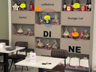 Bar in vendita a carate brianza corso liberta, 35