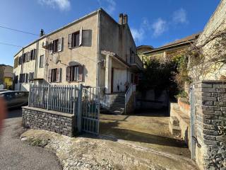 Villa in vendita a macomer via aspromonte, 17