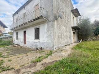 Villa in vendita a campagna via piani di serradarce