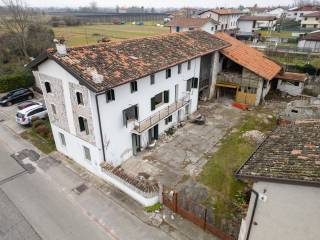 Casa indipendente in vendita a cordenons via trevisit