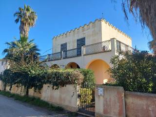 Villa in vendita a trapani via dei ciclopi