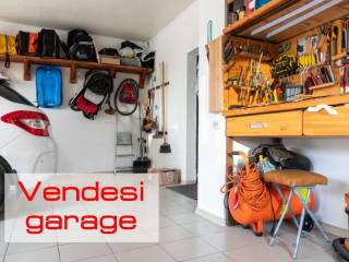 Garage in vendita a reggio nell'emilia 