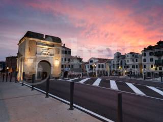 Appartamento in vendita a chioggia chioggia - corso del popolo