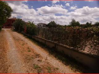 Terreno edificabile all'asta a pontedera via delle colline per legoli