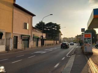 Negozio in affitto a brescia viale duca degli abruzzi, 41