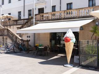 Gelateria in vendita a pordenone piazzale 20 settembre, 11