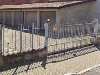 Garage in affitto a san colombano al lambro via steffenini, 92