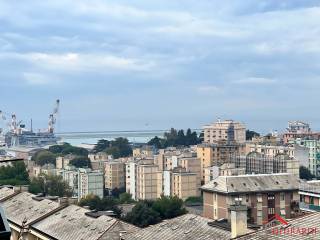 Appartamento in vendita a genova via pian di forno, 30