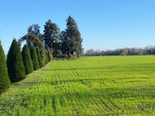 Terreno agricolo in vendita a cologno al serio via 4 novembre