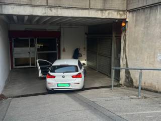 Posto auto in affitto a brescia via antonio marchetti, 8