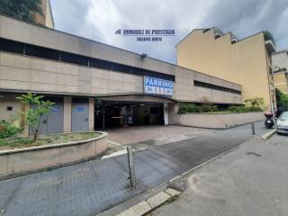 Garage in vendita a milano via giovanni battista soresina, 14