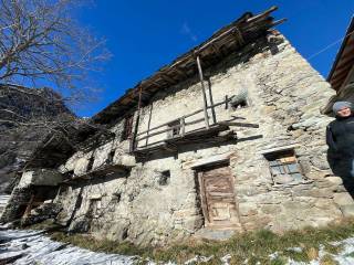 Rustico in vendita a valtournenche frazione la venaz