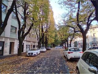 Negozio in affitto a brescia via dei mille