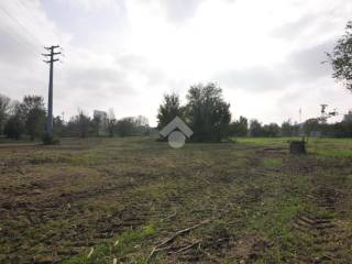 Terreno agricolo in vendita a bologna via del terrapieno