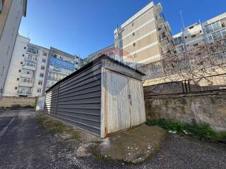 Garage in vendita a bari via giuseppe zanardelli, 101