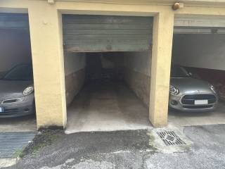 Garage in vendita a firenze corso italia