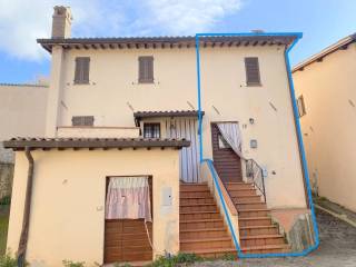 Casa indipendente in vendita a foligno località collelungo