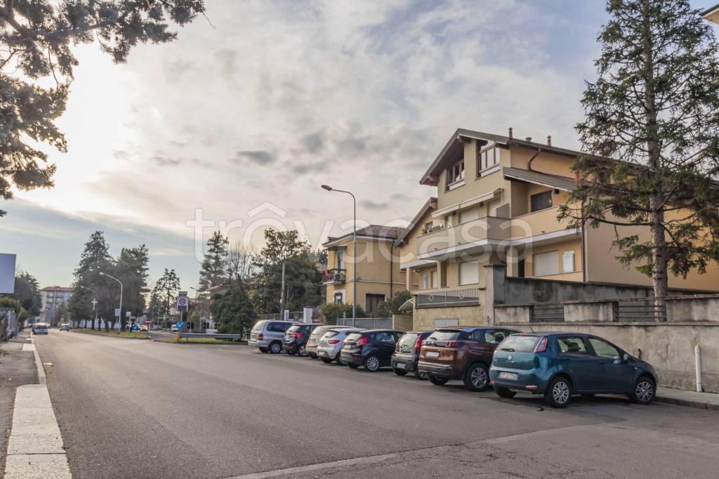 immagine annuncio 1 di 9