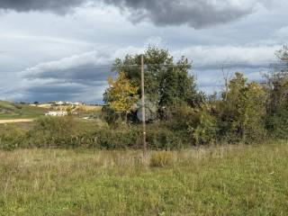 Terreno residenziale in vendita a sant'egidio alla vibrata via vibrata