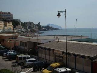 Appartamento in affitto a genova via del tritone