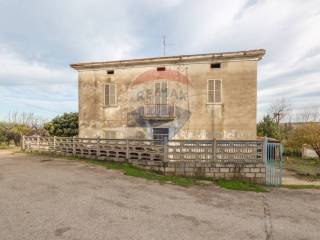 Casa indipendente in vendita a miglianico contrada foreste, 18