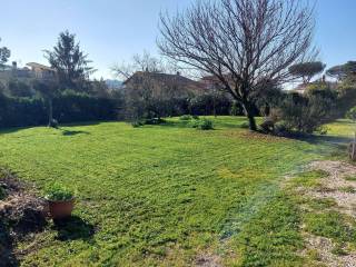 Terreno residenziale in vendita a roma via di castel di leva, 261u